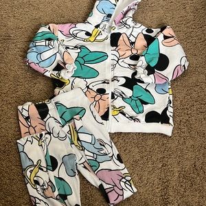 Minie mouse and friends zip up and leggings